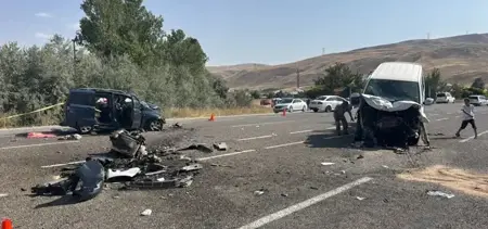 تصادمٌ مروّع بين مركبتَين في وان يودي بحياة شخصَين ويُصيب 9 آخرين