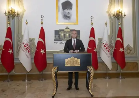 والي إسطنبول يحذر الأجانب المخالفين