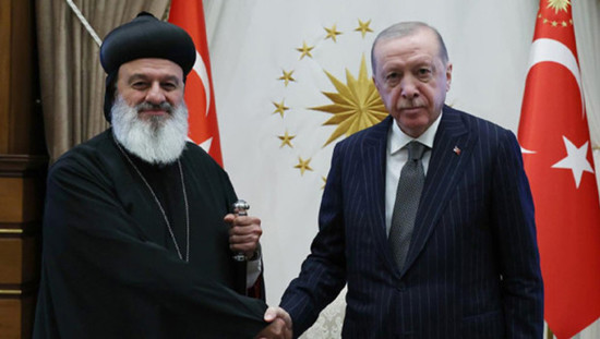 الرئيس أردوغان يستقبل بطريرك كنيسة السريان الأرثوذكس