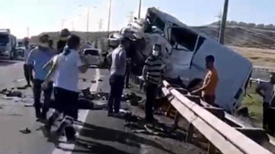 حادث تسلسلي كارثي يخلف 17 إصابة في أنقرة