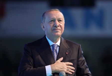 الرئيس التركي يهنئ العالم الإسلامي بحلول شهر رمضان المبارك