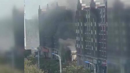 مصرع 17 شخصاً في حريق في مطعم بالصين