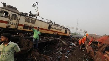 تركيا تقدم تعازيها للهند في ضحايا حادث القطارات