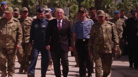 عاجل ..وزير الدفاع التركي الجديد يقطع زيارته لولاية هاتاي 
