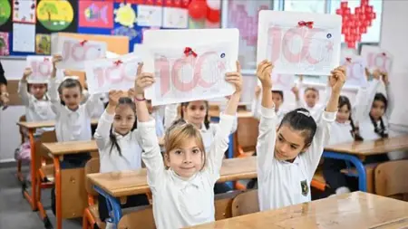 المدارس التركية تستعد لإغلاق أبوابها قريباً