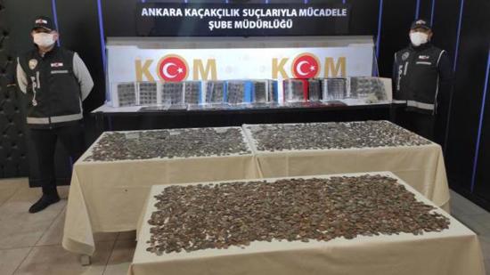 ضبط آلاف القطع الأثرية التاريخية المهربة في أنقرة