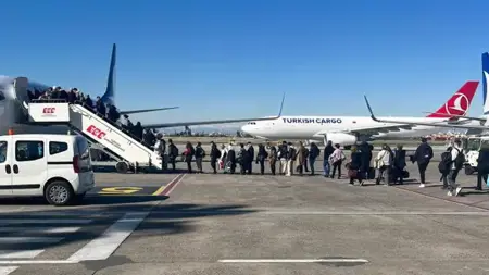 الخطوط الجوية التركية تجلي 417 ألف شخص من منطقة الزلزال