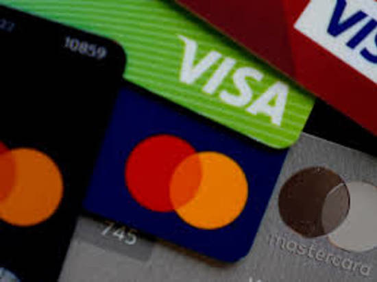 إيقاف بطاقات Visa وMastercard بكوبا يشعل صراعاً نقدياً