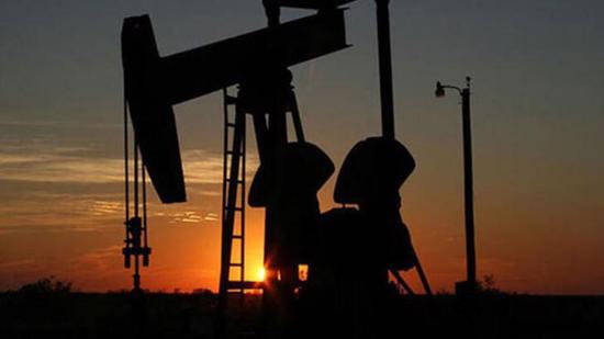 ارتفاع أسعار النفط بسبب أزمة أوكرانيا