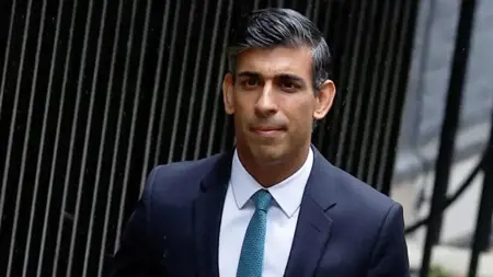 رئيس الوزراء البريطاني: نعمل بشكل وثيق مع تركيا في مسألة ممر الحبوب.