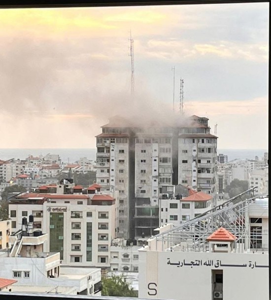تعرف على قصة برج فلسطين الأقدم في مدينة غزة والذي دمره جيش الإحتلال