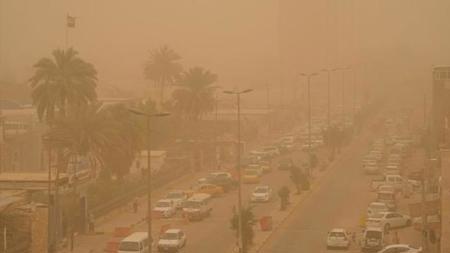 تعطيل الدراسة بسبب العاصفة الرملية في العراق