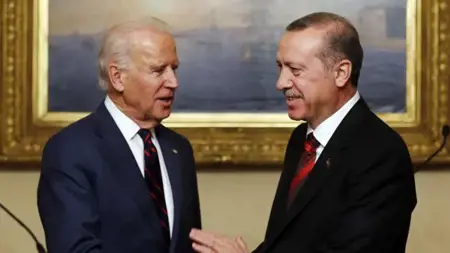 أردوغان وبايدن يلتقيان على هامش قمة قادة الناتو أردوغان وبايدن يلتقيان على هامش قمة قادة الناتو