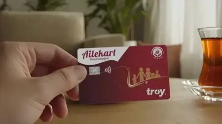بطاقة «كارت العائلة» تُطلق فترة جديدة في مساعدات تركيا