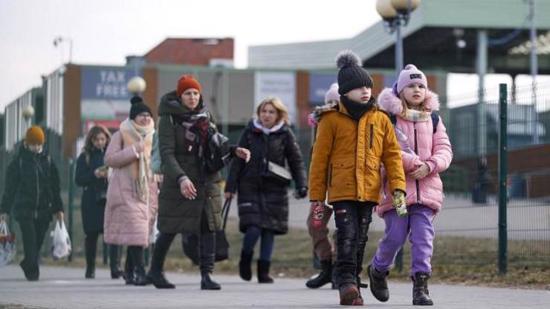 الأمم المتحدة تحصي عدد اللاجئين الذين فرّوا من أوكرانيا إلى الدول المجاورة