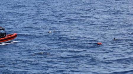 مصرع 5 أشخاص وفقدان 7 آخرين جراء غرق قارب يقل مهاجرين غير شرعيين في تونس