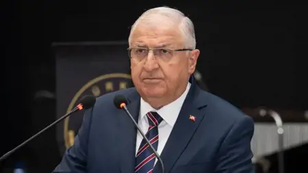 غولر: نُحدّث جاهزيتنا العسكرية في قبرص.. ونتابع عن كثب تصعيد الاحتلال جنوب سوريا