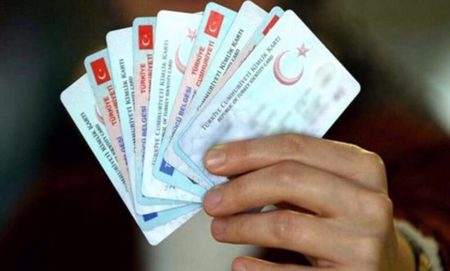 تركيا تُصدر قوانين جديدة تخُص حاملي رخصة قيادة المركبات التجارية