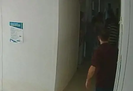 بلقطة وثقتها الكاميرا.. موظف ينقذ زميلته بمناورة هايمليك في هاتاي