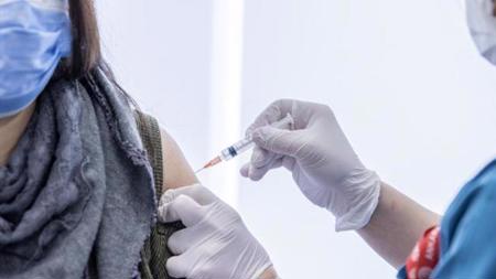 تركيا تعتزم تطعيم 750 ألف شخص اليوم