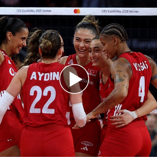 منتخب الكرة الطائرة التركي للسيدات يواجه بولندا في الجولة الحاسمة لتصدر المجموعة