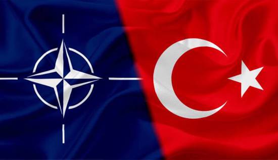 "الناتو" يشكر تركيا على جهودها الرامية لحل الأزمة الروسية الأوكرانية