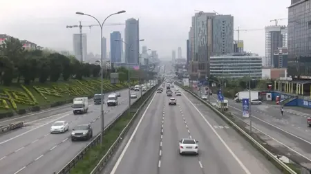 طرق إسطنبول خالية قبل عطلة عيد الفطر