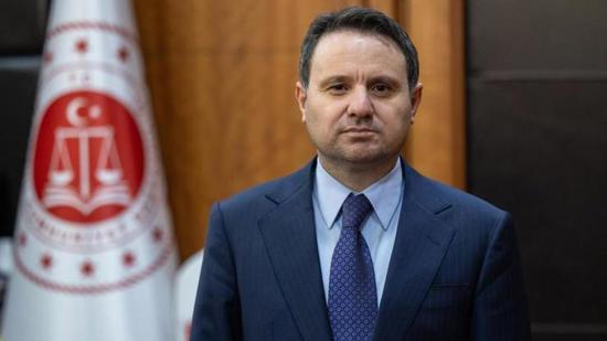 وزير العدل التركيّ يعلن كشف جرائم قتلٍ مجهولة الفاعل في أنقرة وعثمانية