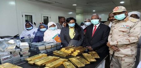 تقرير أمريكي يكشف تهريب روسيا لأطنان من الذهب السوداني