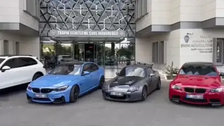 فرض غرامة مالية باهظة على 7 سائقين تابعين لموكب زفاف باسطنبول