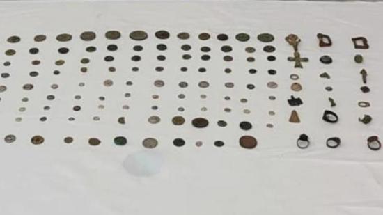 ضبط 125 قطعة نقدية تاريخية بالعاصمة أنقرة