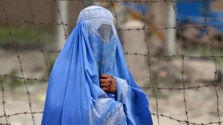 إدانة دولية واسعة بعد حظر طالبان النساء من العمل بالمنظمات غير الحكومية