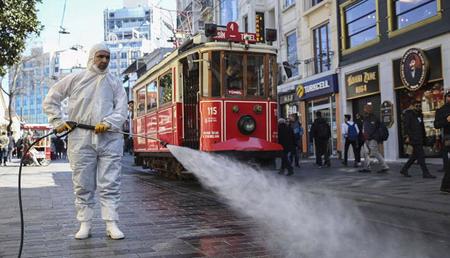 ولاية إسطنبول تتّخذ إجراءات جديدة لمواجهة الوباء.. عقب زيادة أعداد الإصابات