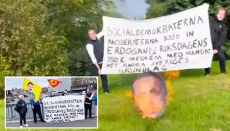 هل سترد تركيا؟..  أنصار حزب العمال الكردستاني يحرقون رأس دمية تمثل أردوغان في السويد