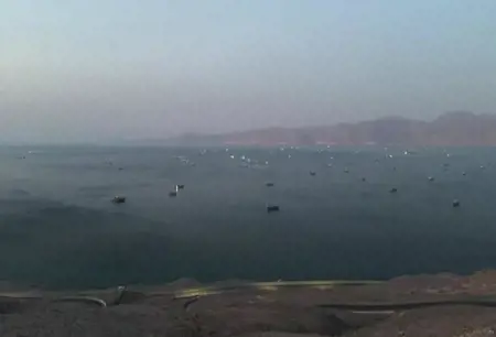 كم يبلغ حجم النفط العابر فعلياً عبر مضيق هرمز؟ تقديرات بين 2 و6 ملايين برميل يومياً