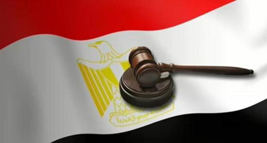 القضاء المصري يصدر قرارا نهائيا بشأن الإفتاء واعتلاء المنابر