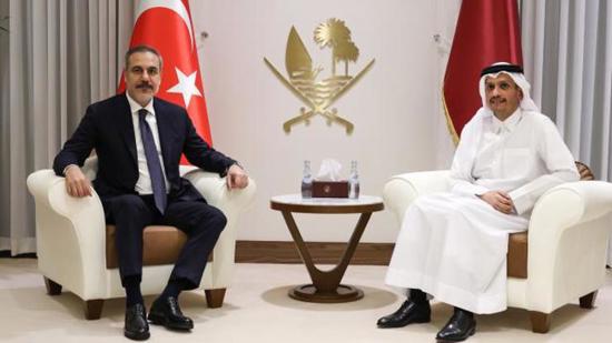 وزير الخارجية التركي يجري مكالمة هاتفية مع نظيره القطري