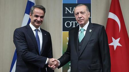 رئيس الوزراء اليوناني: تركيا واليونان يعتزمان التقارب مرة أخرى