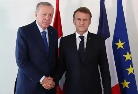 فرنسا وتركيا تفتحان صفحة جديدة