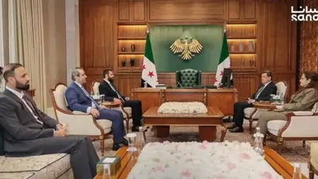 بارزاني وعبدي في دمشق تباعاً: تحرّك مكثّف لتجاوز عقبات تنفيذ اتفاق دمج شمال شرق سوريا