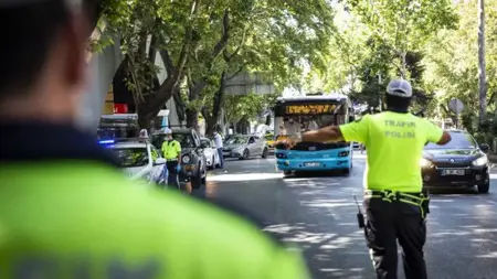 إغلاق بعض الطرق في أنقرة أمام حركة المرور غدًا