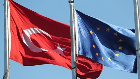 الإتحاد الاوروبي يقدم  781 مليون يورو للأجانب في تركيا