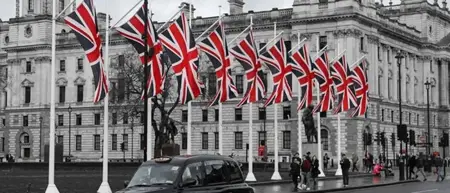 بريطانيا تختار 82 مهنة للعمل المؤقت لسد الفجوات في سوق العمل