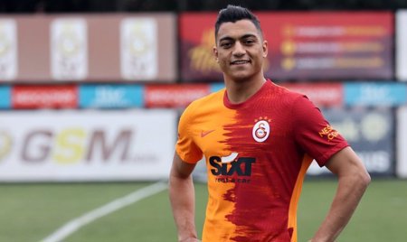 نادي غلاطة سراي التركي يمدد عقد اللاعب المصري مصطفى محمد حتى 2025