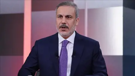 وزير الخارجية هاكان فيدان يستقبل مدير الأمن العام علي فيدان