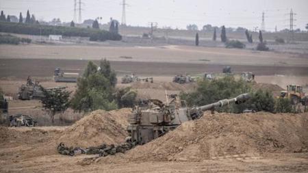 الجيش الإسرائيلي: أصابنا "بالخطأ" منطقة كرم أبو سليم القريبة من الحدود المصرية