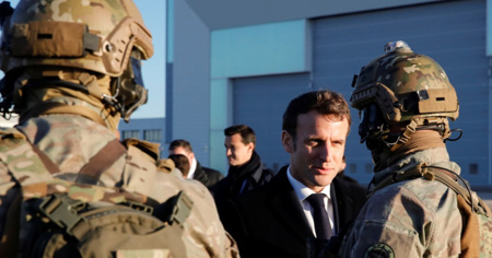 فرنسا تعلن انتهاء عمليتها العسكرية في منطقة الساحل الأفريقي