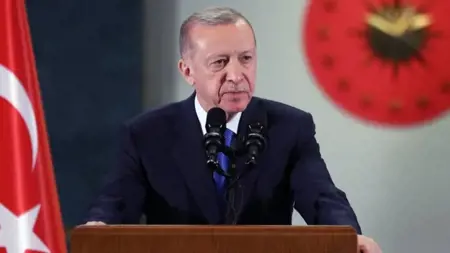 أردوغان: سنواصل الوقوف إلى جانب الناجين من الزلزال