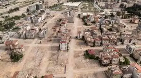 ضربة قانونية كبرى.. عقوبات في ملف “مساكن الزلازل”