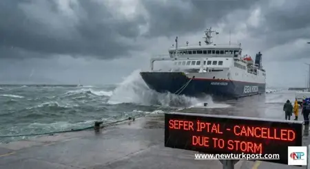 تنبيه للمسافرين.. العاصفة تلغي رحلات العبارات إلى الجزر غداً